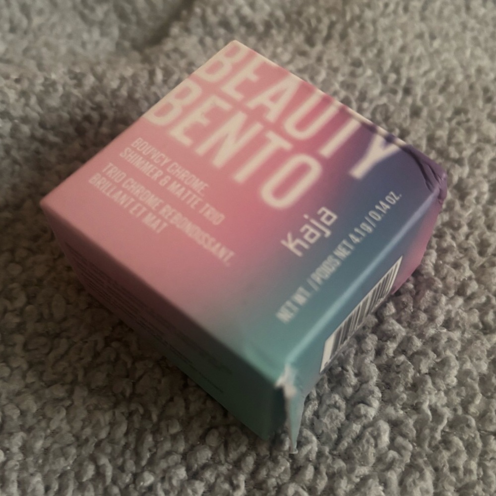 Kaja Beauty Bento Peach Madeline eyeshadow new